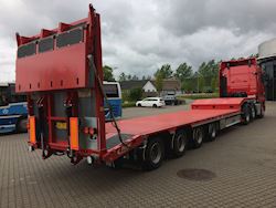 NCC TGX med Fliegl trailer, 