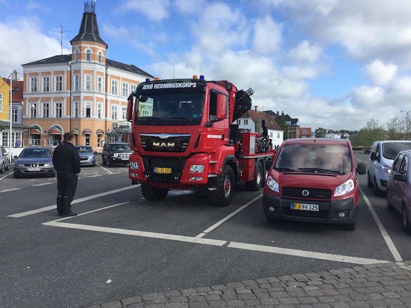 Ny bil til Ærø Redningskorps og Vognmandsforretning 12