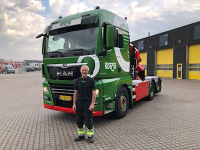 2 NYE MAN TGX 28.500 6x2 til Poul Schou A/S