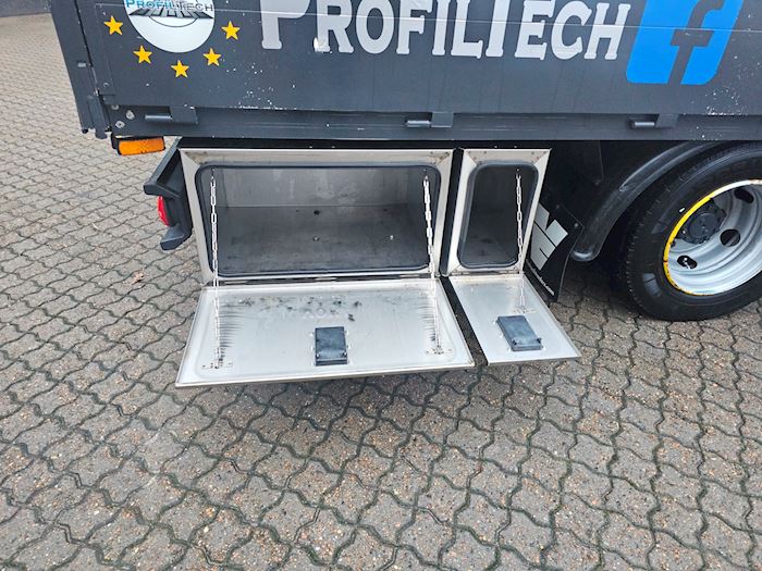 Bild 19 - Renault D-Serie Autokran/Kranfahrzeug