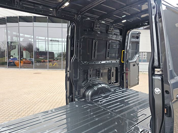 Billede 9 - MAN TGE 3.180 A8 L3H3 4X4 Kassevogn