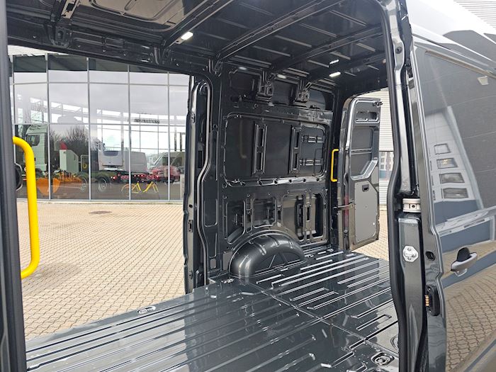 Bild 12 - MAN TGE 3.180 A8 L3H3 4X4 Kastenwagen