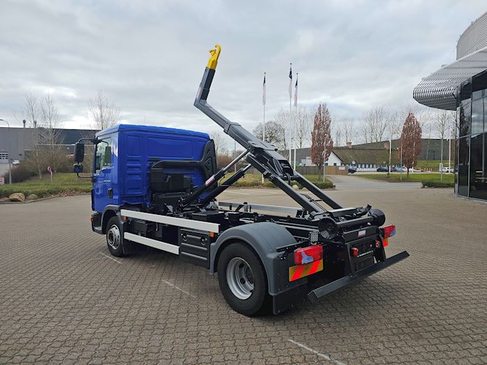 Bild 3 - MAN TGL 12.190 BL Abrollkipper