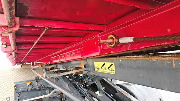 Bild 8 - HMF Pendellad 6,5 m Alusider Ladopbygninger