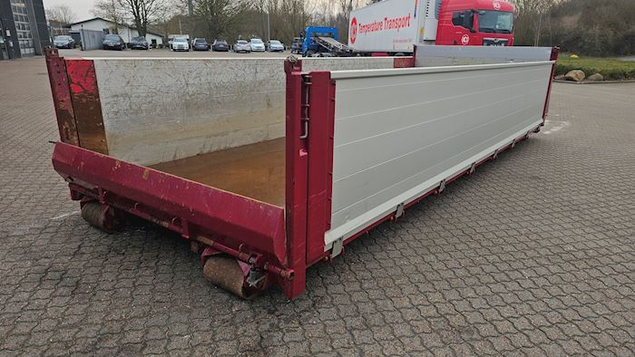 Bild 5 - HMF Pendellad 6,5 m Alusider Ladopbygninger