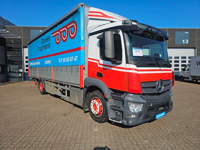 Billede 2 - Mercedes Antos 1827 Presenning