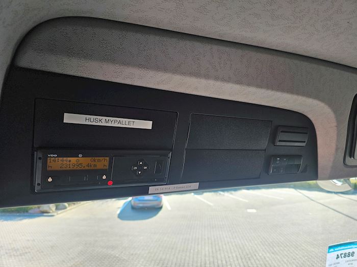 Billede 24 - Mercedes Antos 1827 Presenning