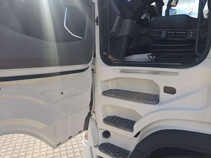 Billede 22 - Scania S650 6x2 32 T/mtr. kran Kran