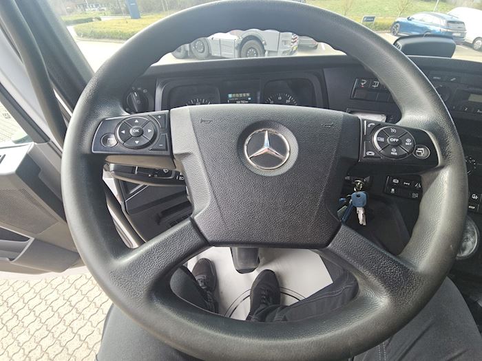 Billede 11 - Mercedes Antos 1827 Presenning