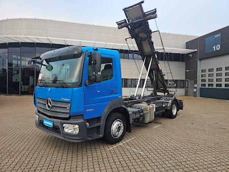 Mercedes Atego 1224, Hejs