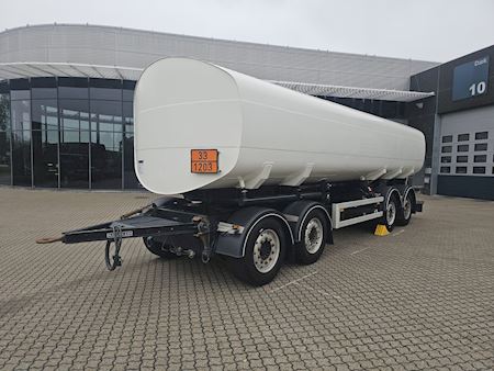 EUROTANK 4 Akslet, Tankopbygning