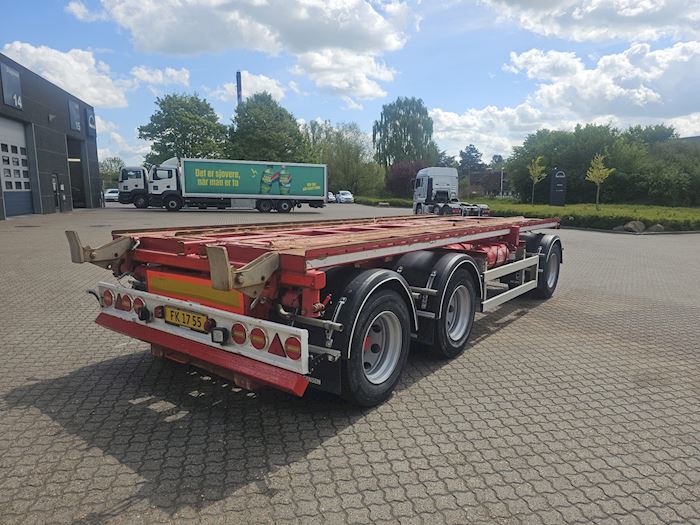 Bild 7 - CMT 3 Akslet overførsels Behältertransportanhänger