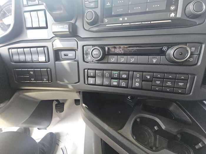 Bild 19 - Scania R540 6x2 Sattelzugmaschine