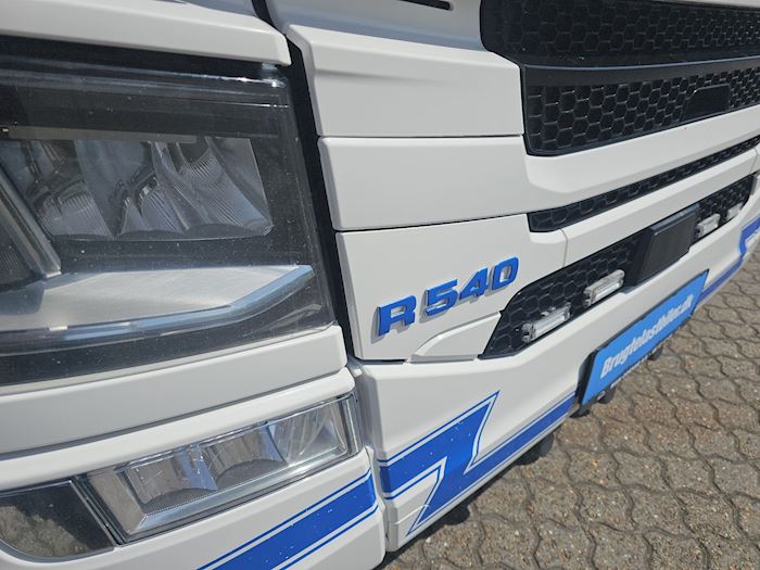 Bild 27 - Scania R540 6x2 Sattelzugmaschine