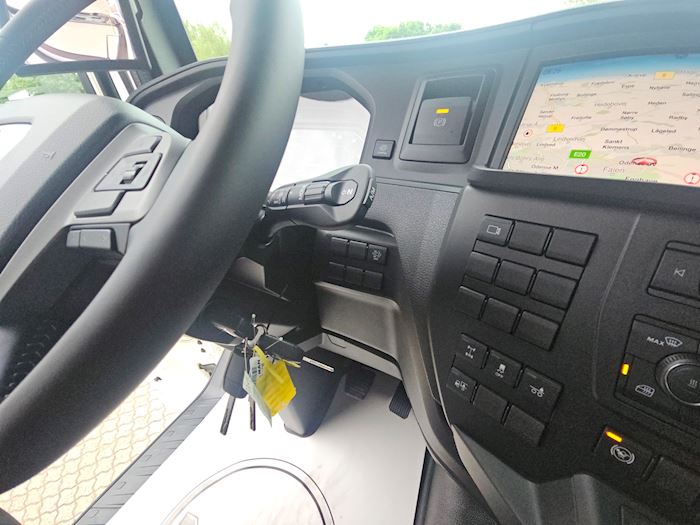 Image 27 - MAN TGX 26.520 Tractor