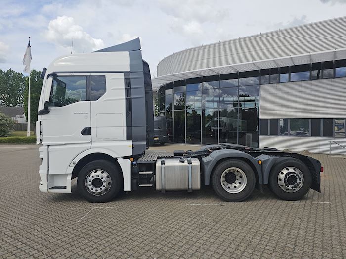 Image 9 - MAN TGX 26.510 6x2 Tractor