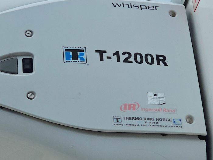 Image 9 - Volvo FE320 Fridge