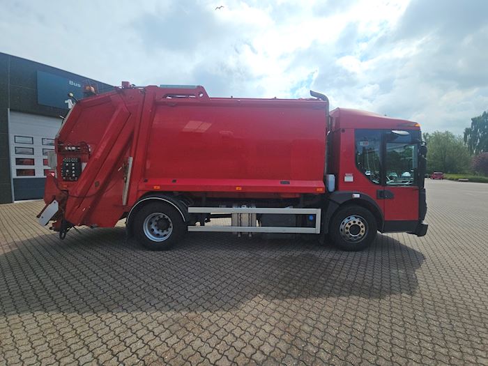 Image 6 - Renault D-Access Refuse collection