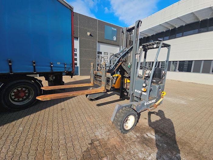 Image 28 - AMT + Loadmac Medbringer truck Tent