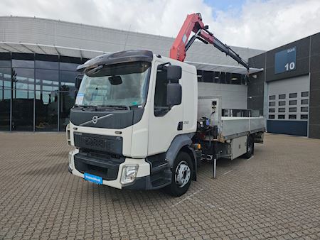 Volvo FL250, Kran