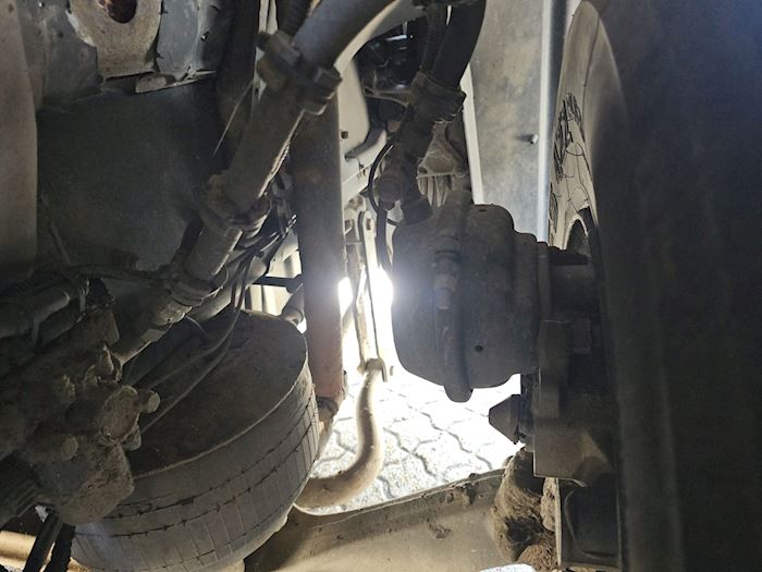 Image 25 - Scania R560 Hook lift