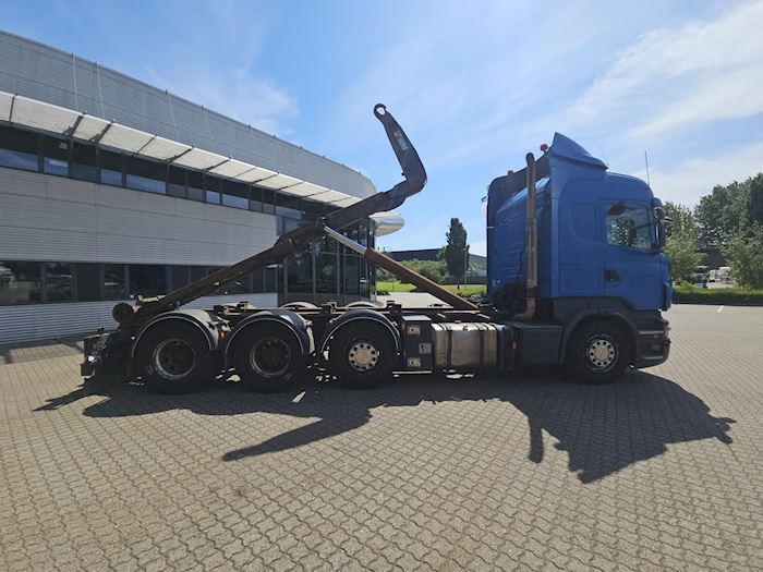 Image 5 - Scania R560 Hook lift