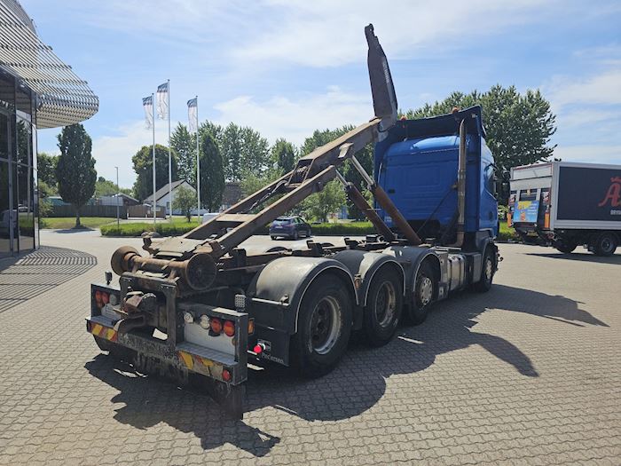 Image 2 - Scania R560 Hook lift