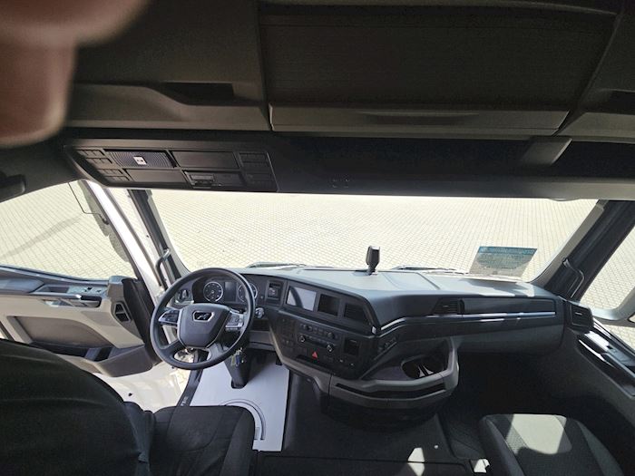 Image 14 - MAN TGX 18.430 Tractor