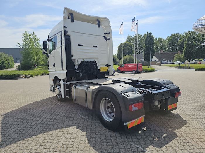 Image 3 - MAN TGX 18.430 Tractor