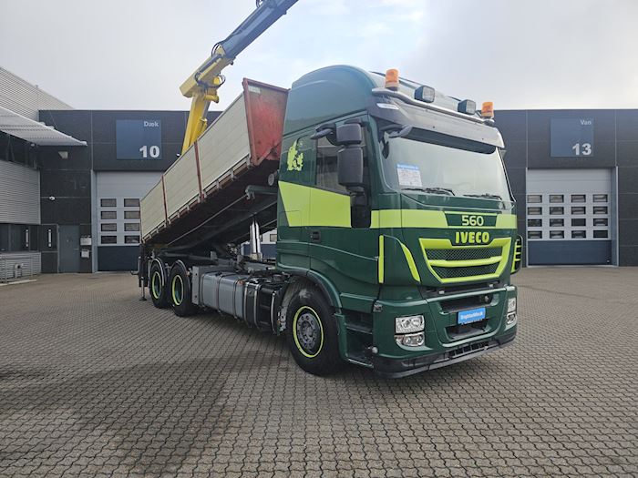 Bild 2 - Iveco Stralis 560 6x4 Abroller/Kran