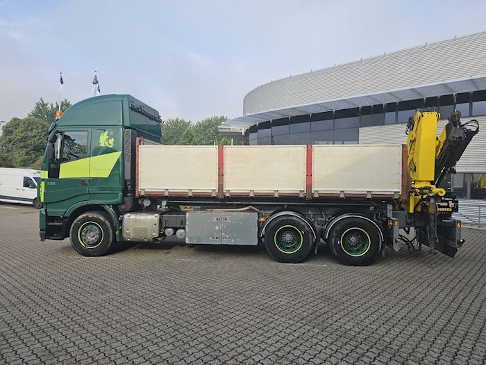 Bild 31 - Iveco Stralis 560 6x4 Abroller/Kran