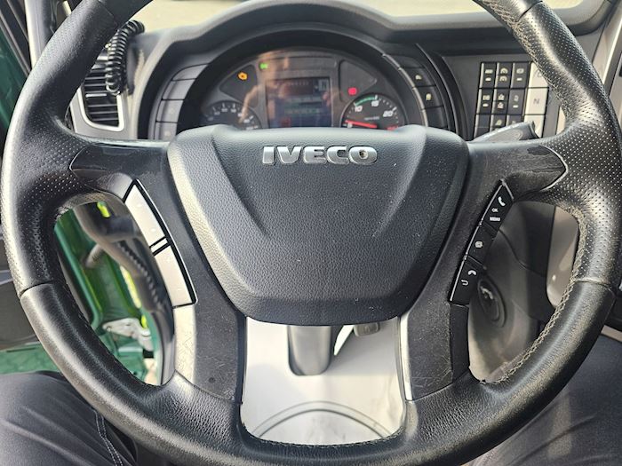 Bild 51 - Iveco Stralis 560 6x4 Abroller/Kran