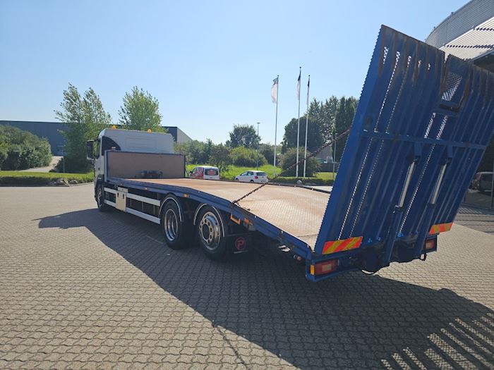 Bild 7 - Volvo FM330 6x2 Autotransporter