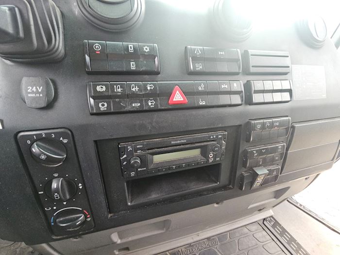 Billede 30 - Mercedes Econic 2630 Renovation