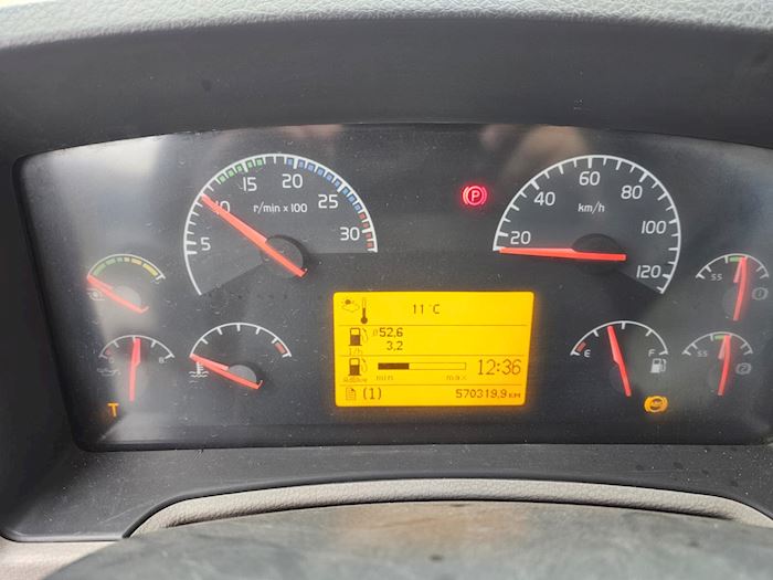 Billede 17 - Volvo FL240 Knæklad