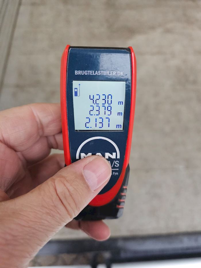 Image 12 - Iveco Daily 3,0 8 Pallers Closed box