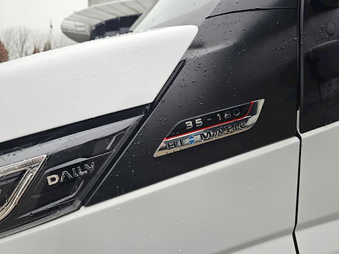 Image 20 - Iveco Daily 3,0 8 Pallers Closed box