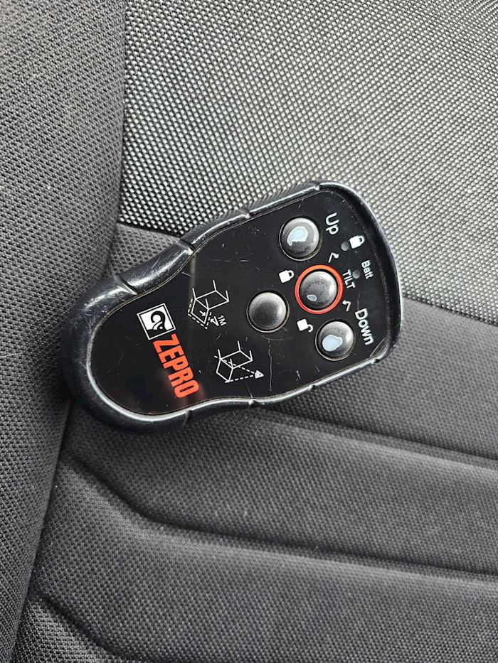 Image 29 - Iveco Daily 3,0 8 Pallers Closed box