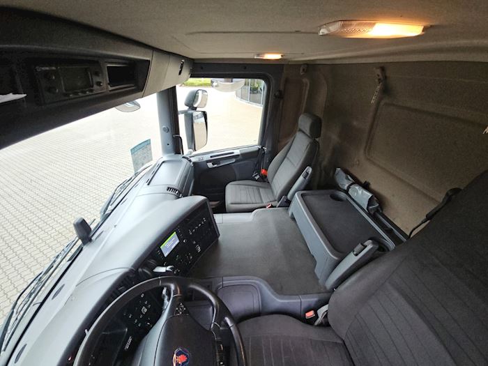 Image 20 - Scania P280 Fridge