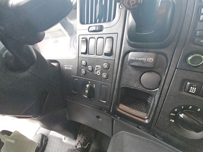 Image 25 - Scania P280 Fridge