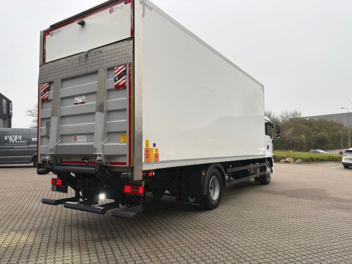 Billede 3 - MAN TGM 18.290 Lukket kasse