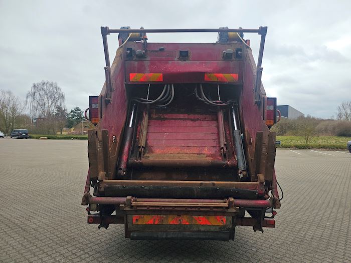 Billede 7 - Volvo FM9 6x2 Renovation