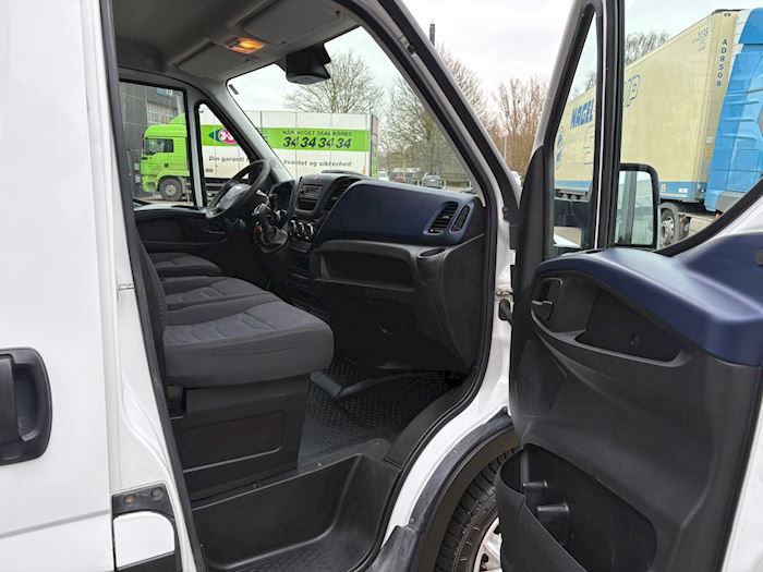 Billede 9 - Iveco Daily 2.3D 35S14 12M3 Aut Kassevogn