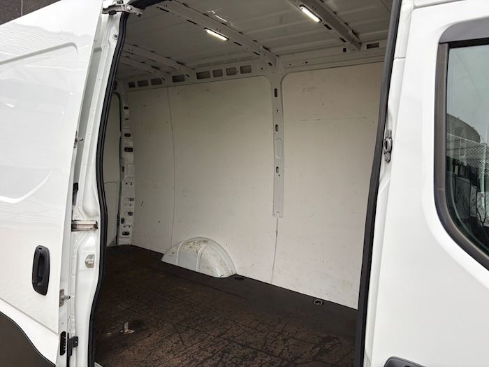 Billede 5 - Iveco Daily 2.3D 35S13 12M3 Aut Kassevogn