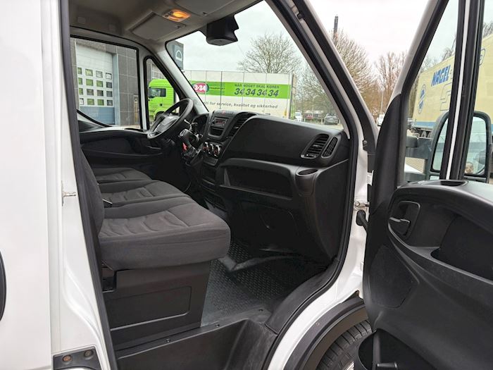 Billede 9 - Iveco Daily 2.3D 35S13 12M3 Aut Kassevogn