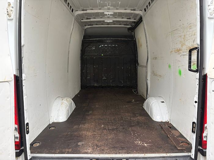 Billede 10 - Iveco Daily 2.3D 35S13 12M3 Aut Kassevogn