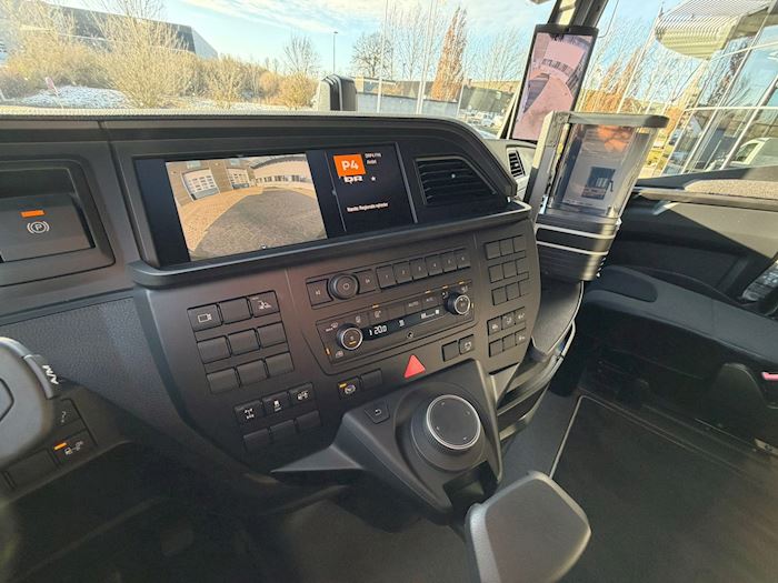 Bild 15 - MAN TGX 18.480 D30 Sattelzugmaschine