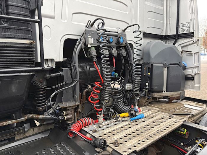 Billede 8 - VOLVO FH 460 4X2 / Trækker