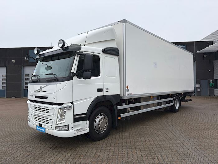 Image 1 - Volvo FM330 Fridge