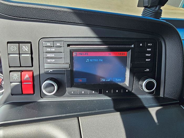 Bild 22 - MAN TGL 10.220 Kippanhänger